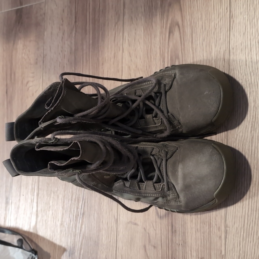 Nike Women's 9 Tactical Boots